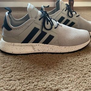 Men’s cream Adidas X_PLR